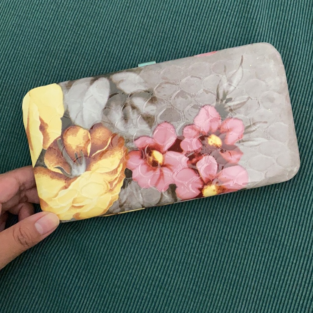 Floral wallet/clutch